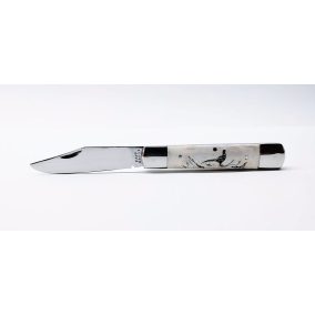   Náder - Arató  Extra zsebkés, polírozott agancs markolattal, gravírozott fácánkakas motívummal.